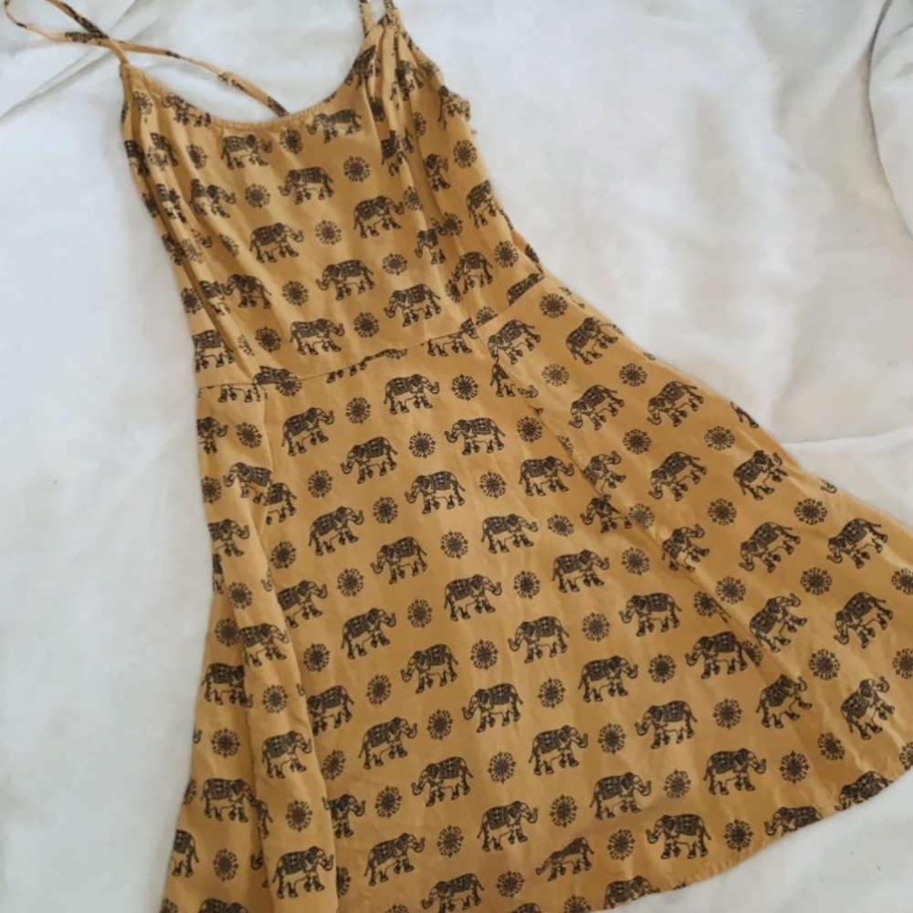 Forever 21 flowy yellow dress